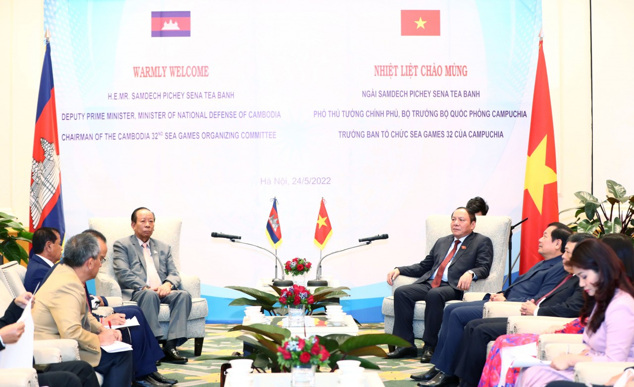 Vietnam-Cambodia friendship developed through sports and tourism cooperation